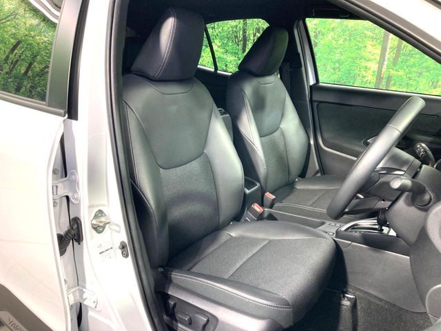 TOYOTA YARIS CROSS HYBRID 2025 Image 31