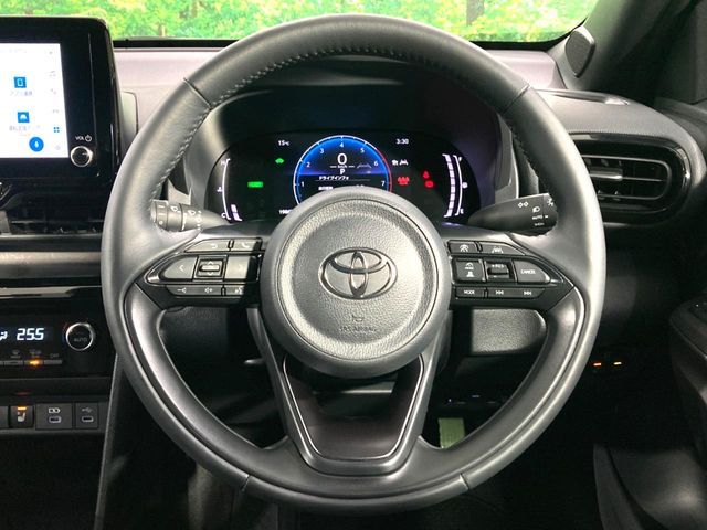 TOYOTA YARIS CROSS HYBRID 2025 Image 31