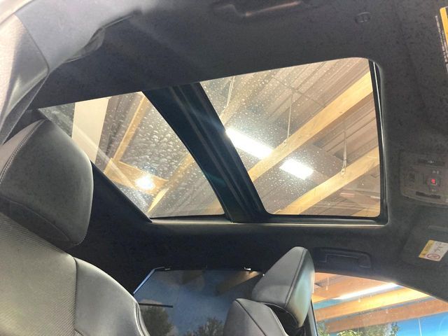 TOYOTA LEXUS RX200T 2017 Image 31