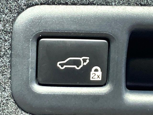 TOYOTA LEXUS RX200T 2017 Image 31