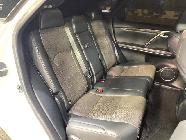 TOYOTA LEXUS RX200T 2017 Image 31