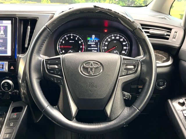 TOYOTA VELLFIRE 2015 Image 31