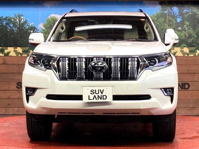 TOYOTA LANDCRUISER PRADO 2023 Image 31