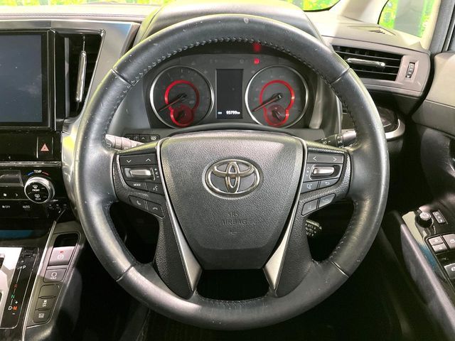 TOYOTA ALPHARD 2019 Image 31