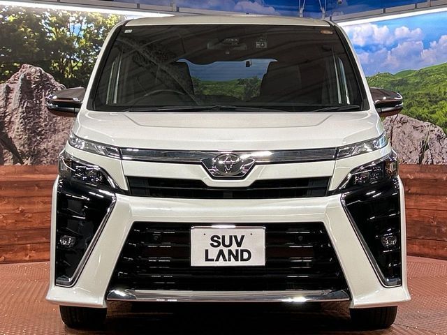 TOYOTA VOXY 2021 Image 31