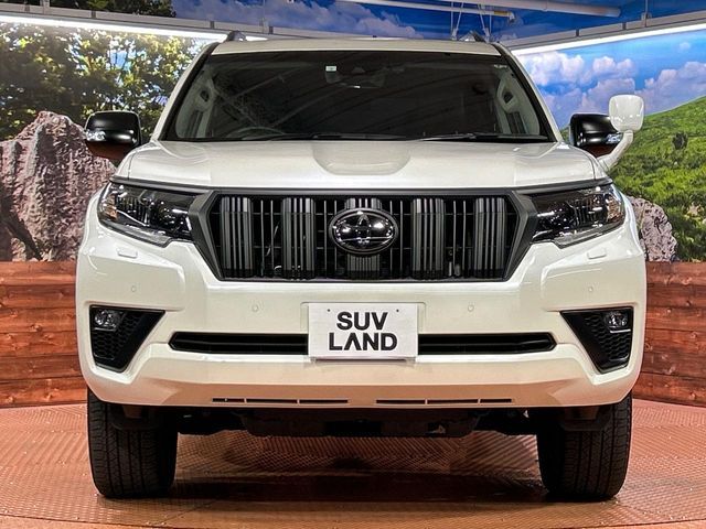 TOYOTA LANDCRUISER PRADO 2023 Image 31