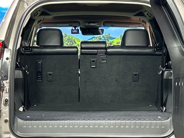 TOYOTA LANDCRUISER PRADO 2023 Image 31