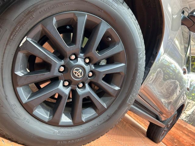 TOYOTA LANDCRUISER PRADO 2023 Image 31
