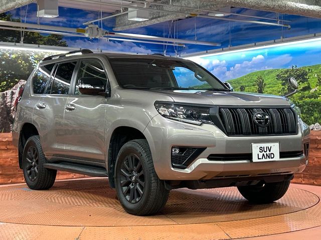 TOYOTA LANDCRUISER PRADO 2023 Image 31