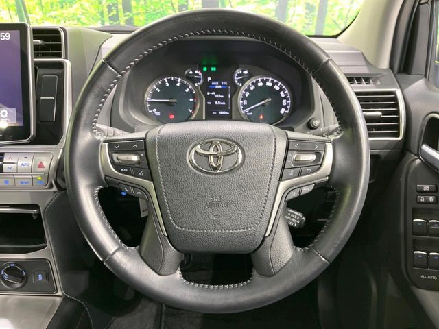 TOYOTA LANDCRUISER PRADO 2022 Image 31