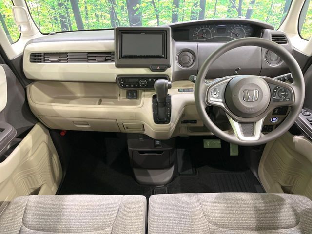 HONDA N BOX 2019 Image 31