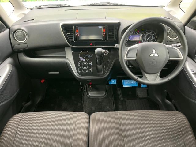 MITSUBISHI EK SPACE CUSTOM 2015 Image 31