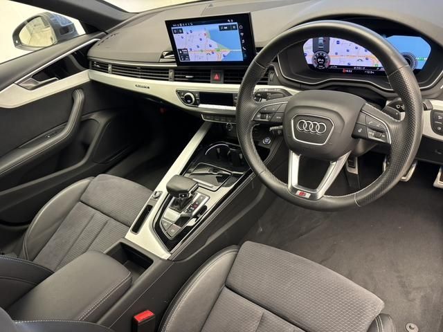 AUDI A4 2023 Image 31