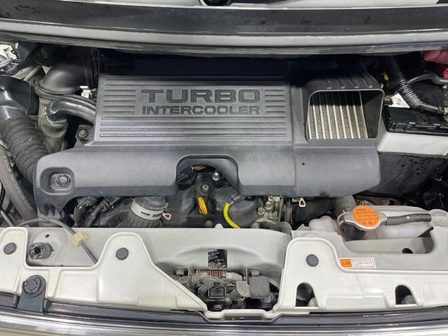 DAIHATSU TANTO CUSTOM 2014 Image 31