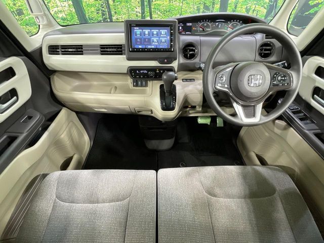 HONDA N BOX CUSTOM 2019 Image 31