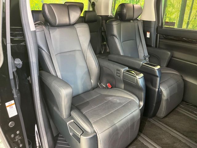 TOYOTA VELLFIRE 2019 Image 31