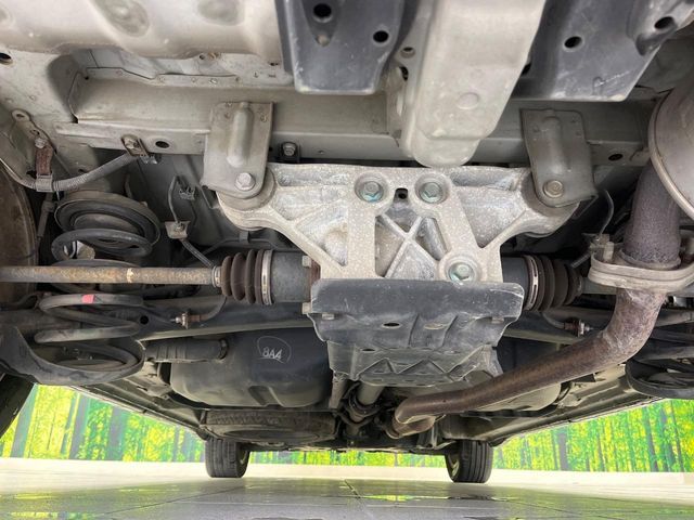 TOYOTA VOXY 4WD 2011 Image 31