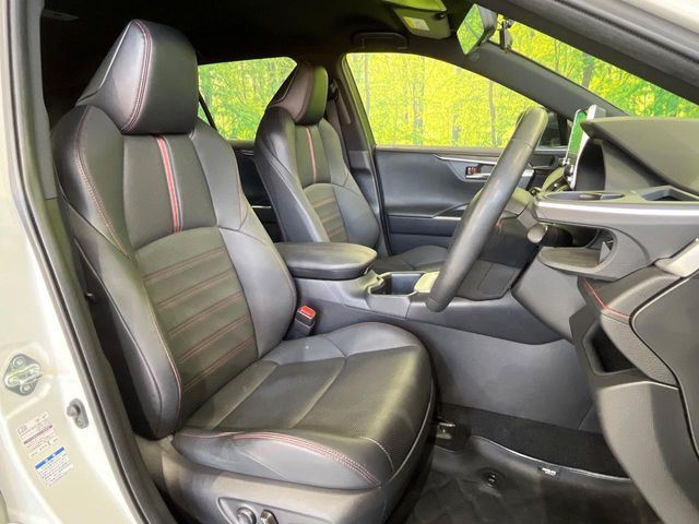 TOYOTA RAV4 PHV 2022 Image 31