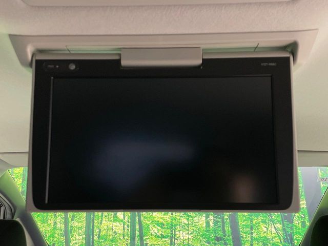 TOYOTA VOXY 2016 Image 31