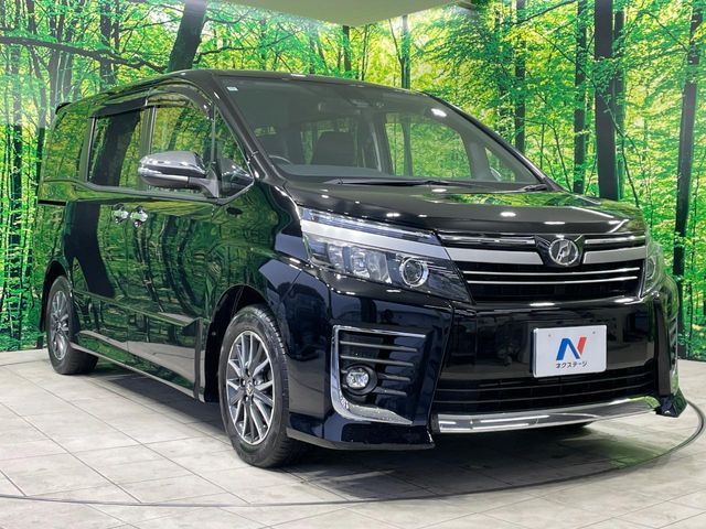 TOYOTA VOXY 2016 Image 31