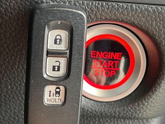 HONDA N BOX CUSTOM 2019 Image 31