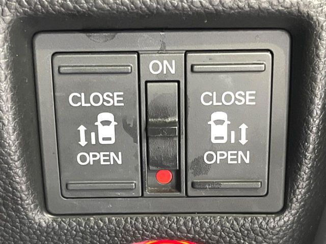 HONDA N BOX CUSTOM 2017 Image 31