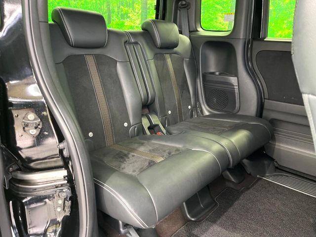 HONDA N BOX CUSTOM 2017 Image 31