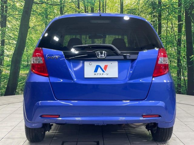 HONDA FIT 4WD 2013 Image 31