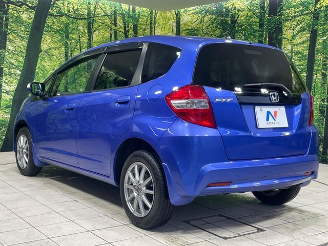 HONDA FIT 4WD 2013 Image 31
