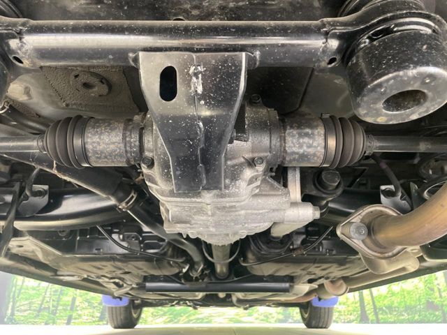 HONDA FIT 4WD 2013 Image 31