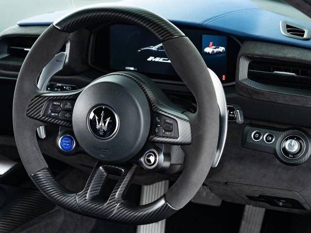 MASERATI MC20 2023 Image 31