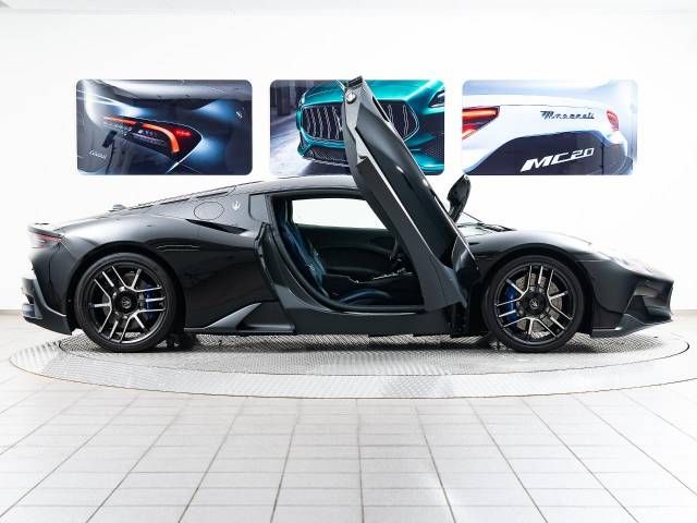 MASERATI MC20 2023 Image 31