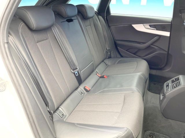 AUDI A4 AVANT 2017 Image 31