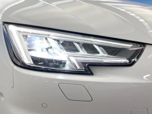 AUDI A4 AVANT 2017 Image 31