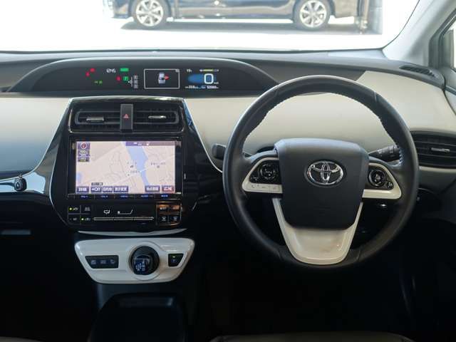 TOYOTA PRIUS 2016 Image 31