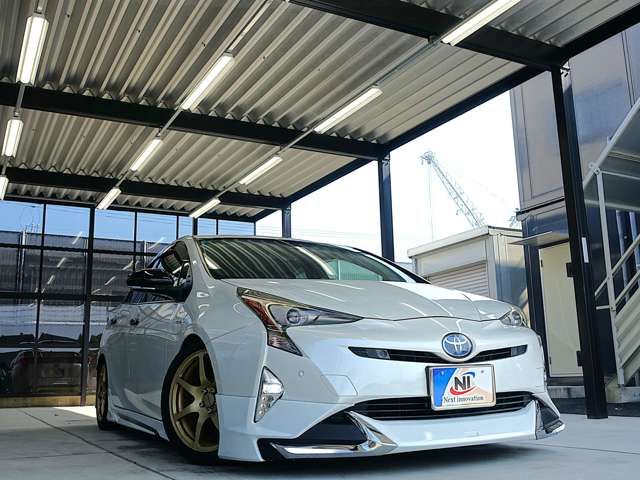 TOYOTA PRIUS 2017 Image 31