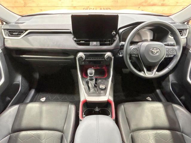 TOYOTA RAV4 HYBRID 4WD 2023 Image 31