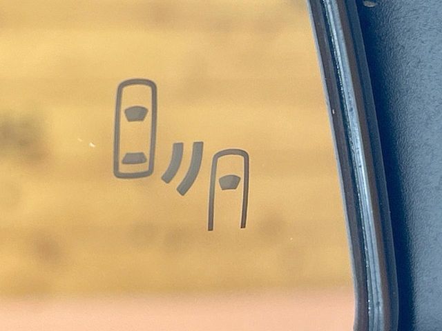 TOYOTA RAV4 HYBRID 4WD 2023 Image 31