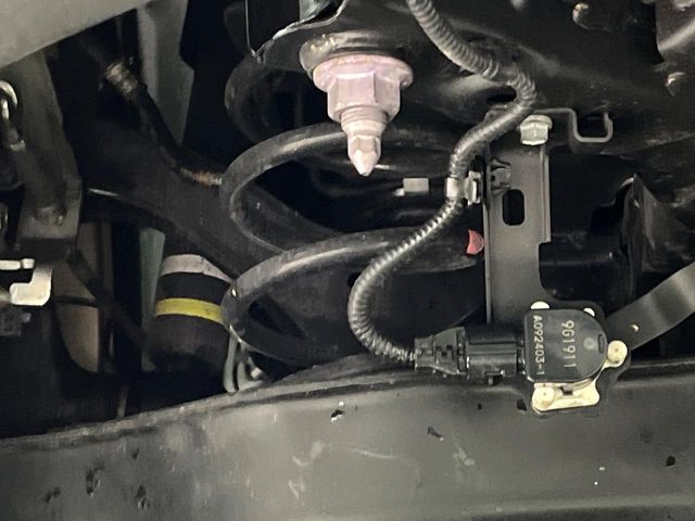 TOYOTA PRIUS 2019 Image 31