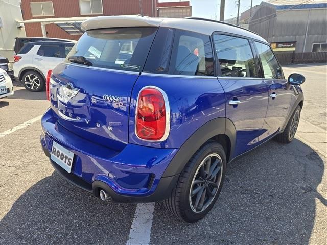 BMW MINI COOPER SD C 2015 Image 31