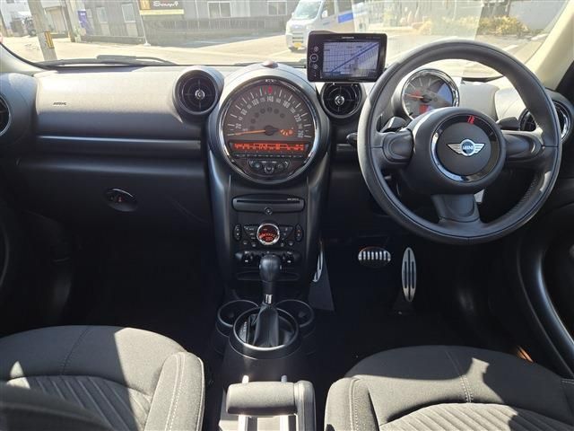 BMW MINI COOPER SD C 2015 Image 31