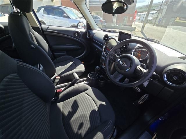 BMW MINI COOPER SD C 2015 Image 31