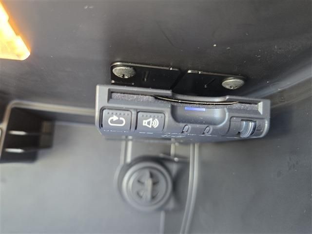 BMW MINI COOPER SD C 2015 Image 31