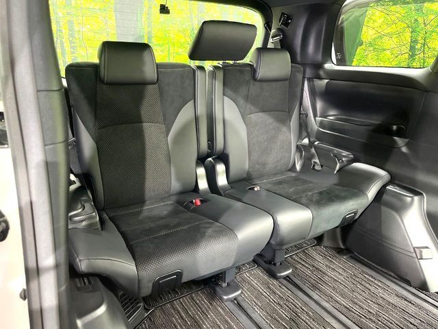 TOYOTA ALPHARD 4WD 2021 Image 31
