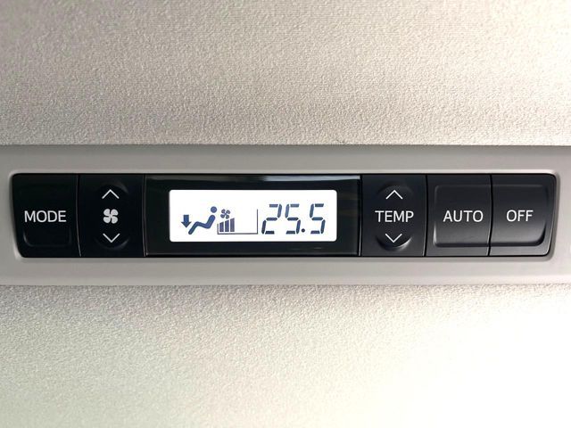 TOYOTA VELLFIRE 4WD 2010 Image 31