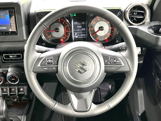 SUZUKI JIMNY 4WD 2025 Image 31