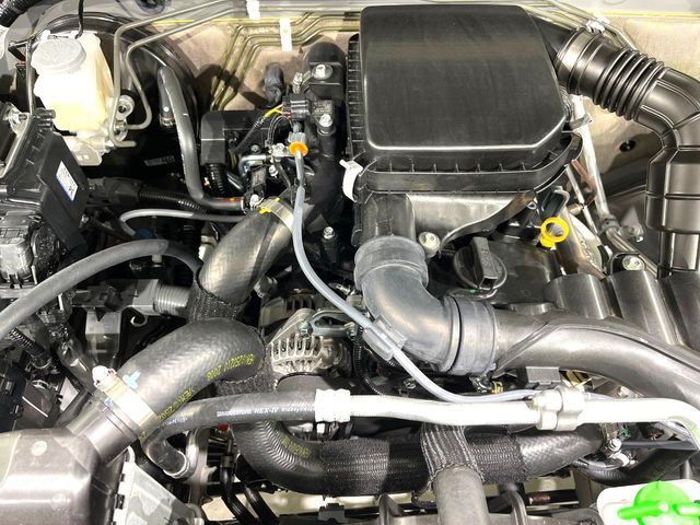 SUZUKI JIMNY 4WD 2025 Image 31