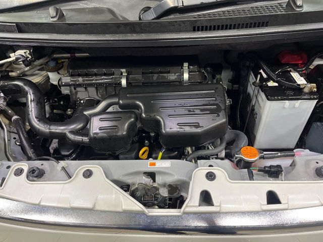 DAIHATSU TANTO 2018 Image 31