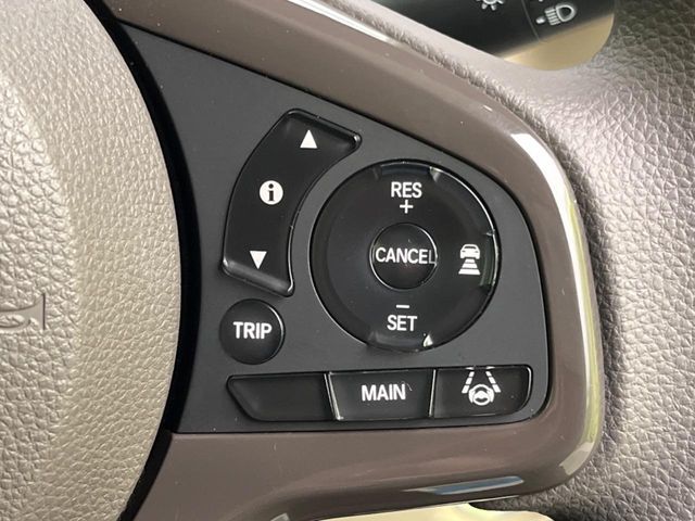 HONDA N BOX 2018 Image 31