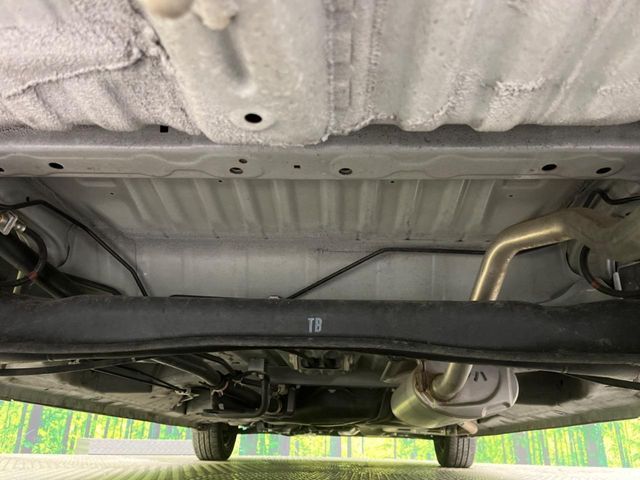 HONDA N BOX 2018 Image 31